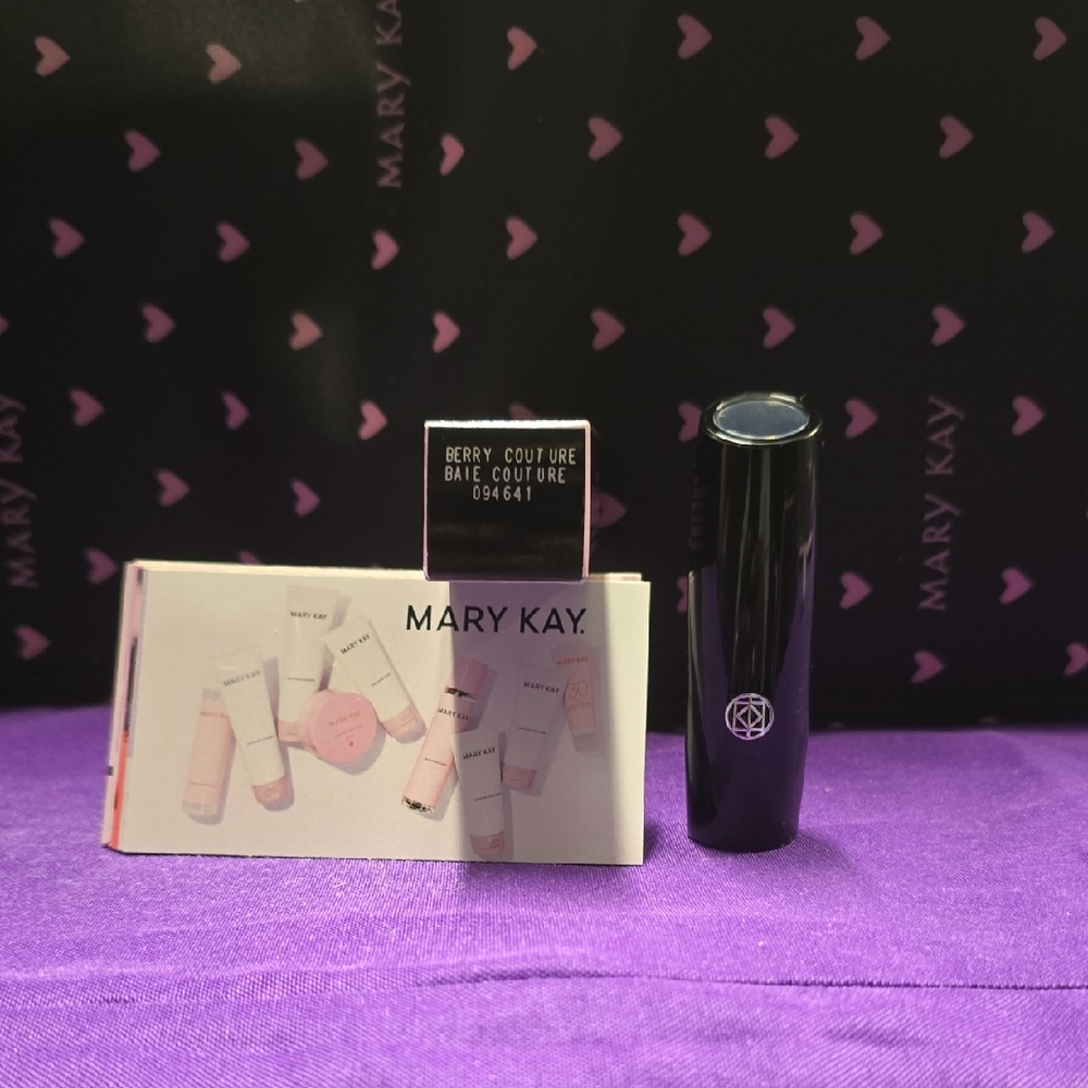 Mary Kay Berry Couture Lipstick - Elegant Black